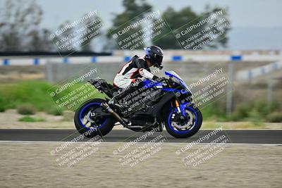 media/Apr-18-2025-TrackDaz (Fri) [[45f5874c44]]/C Group/Session 1 (Turn 7)/